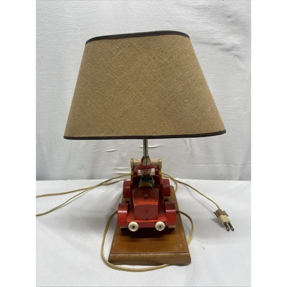 VTG 1972 Wooden Nursey Children's Room Lamp with Original Shade Fire Truck WORKS